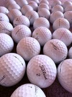100 Stk. Golfbälle Titleist Pro V1