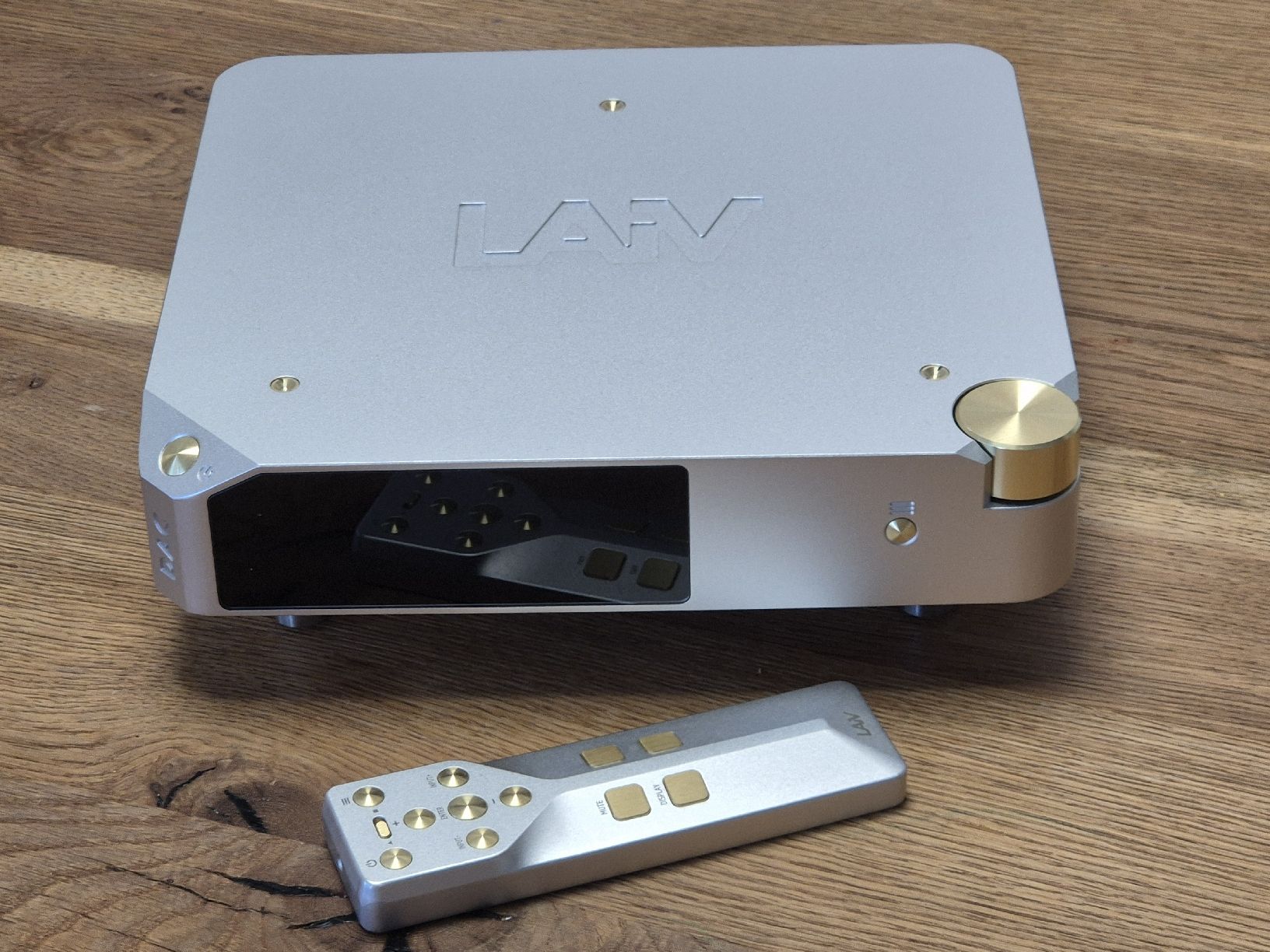 Convertitori: Laiv Harmony DAC mit Stillpoints (NP 3350.-CHF)  – Nuovo (secondo la descrizione) da Cham venduto da slopeglider