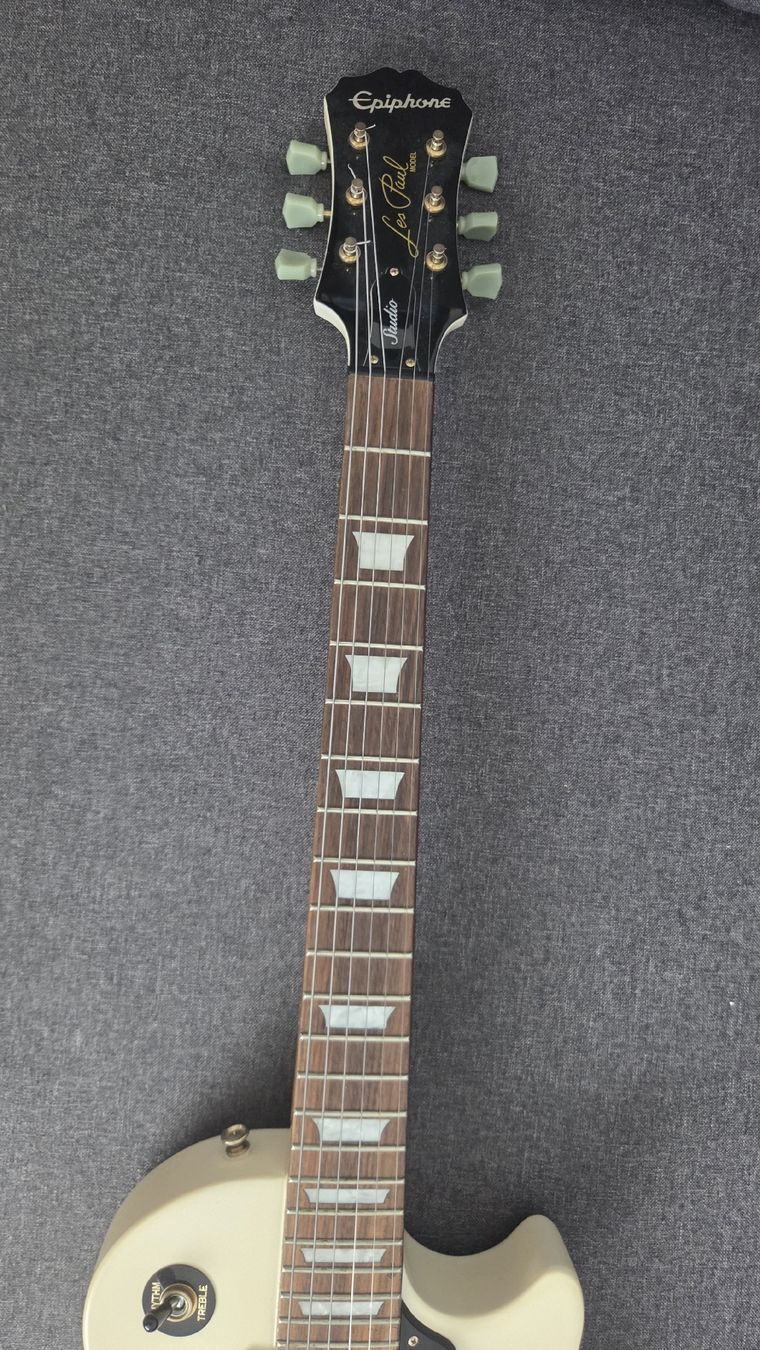 Epiphone Strumenti musicali: Epiphone Les Paul Studio – Difettoso da Bramois venduto da Djoule87 2
