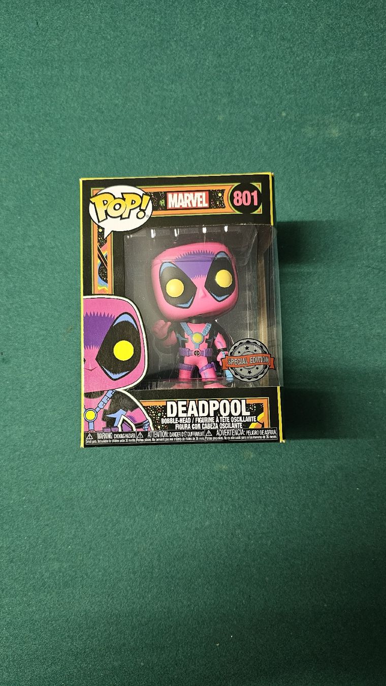Funko Figurines: Funko Pop Deadpool #801 – Neuf avec emballage d'origine à Thalwil par jas_gy5h 3