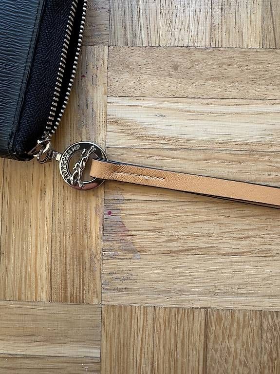 Longchamp Portamonete: Longchamp Portemonnaie schwarz – Usato da Wädenswil venduto da theresa_soph 3