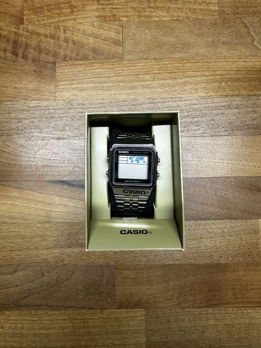 Casio Montres: Casio AE-500 wie neu  – Neuf (Voir description) à Zürich par ber_9rqm 1