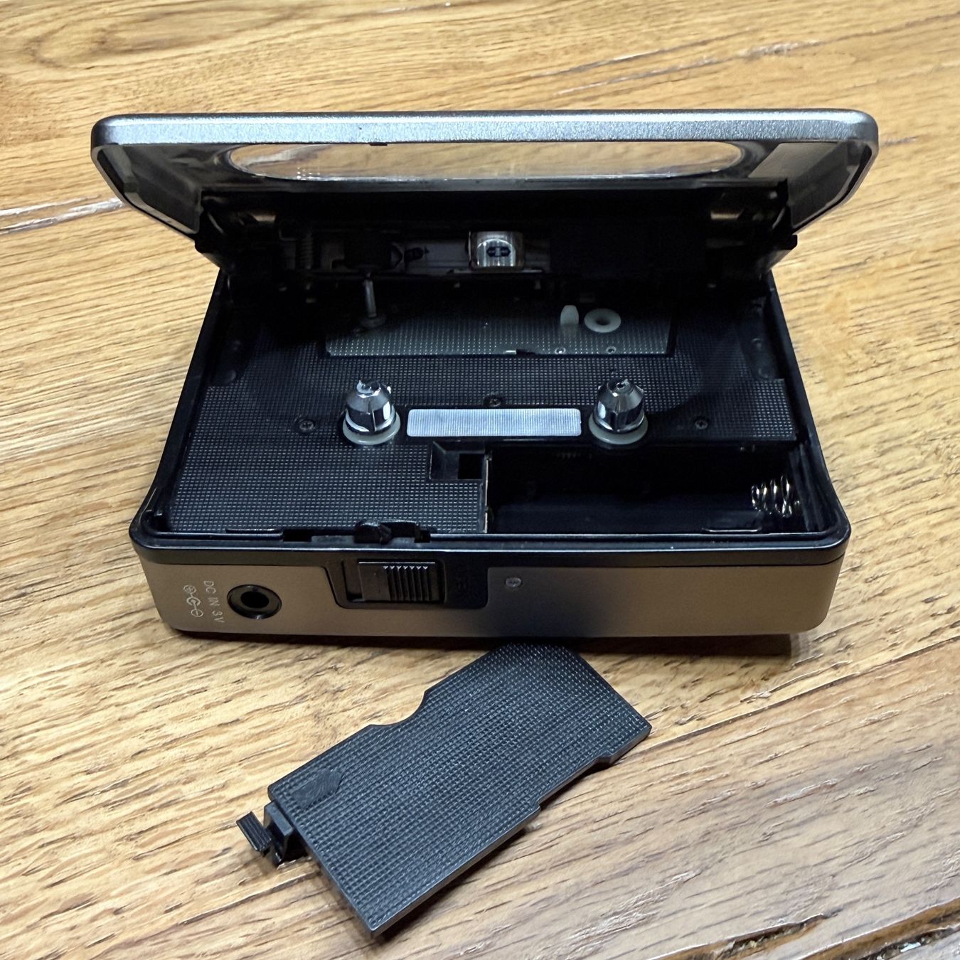 Sony Tragbarer Mediaplayer: Sony Walkman WM-DD33 in silber – Defekt aus Vorderthal von Fluchtzwerg77 9