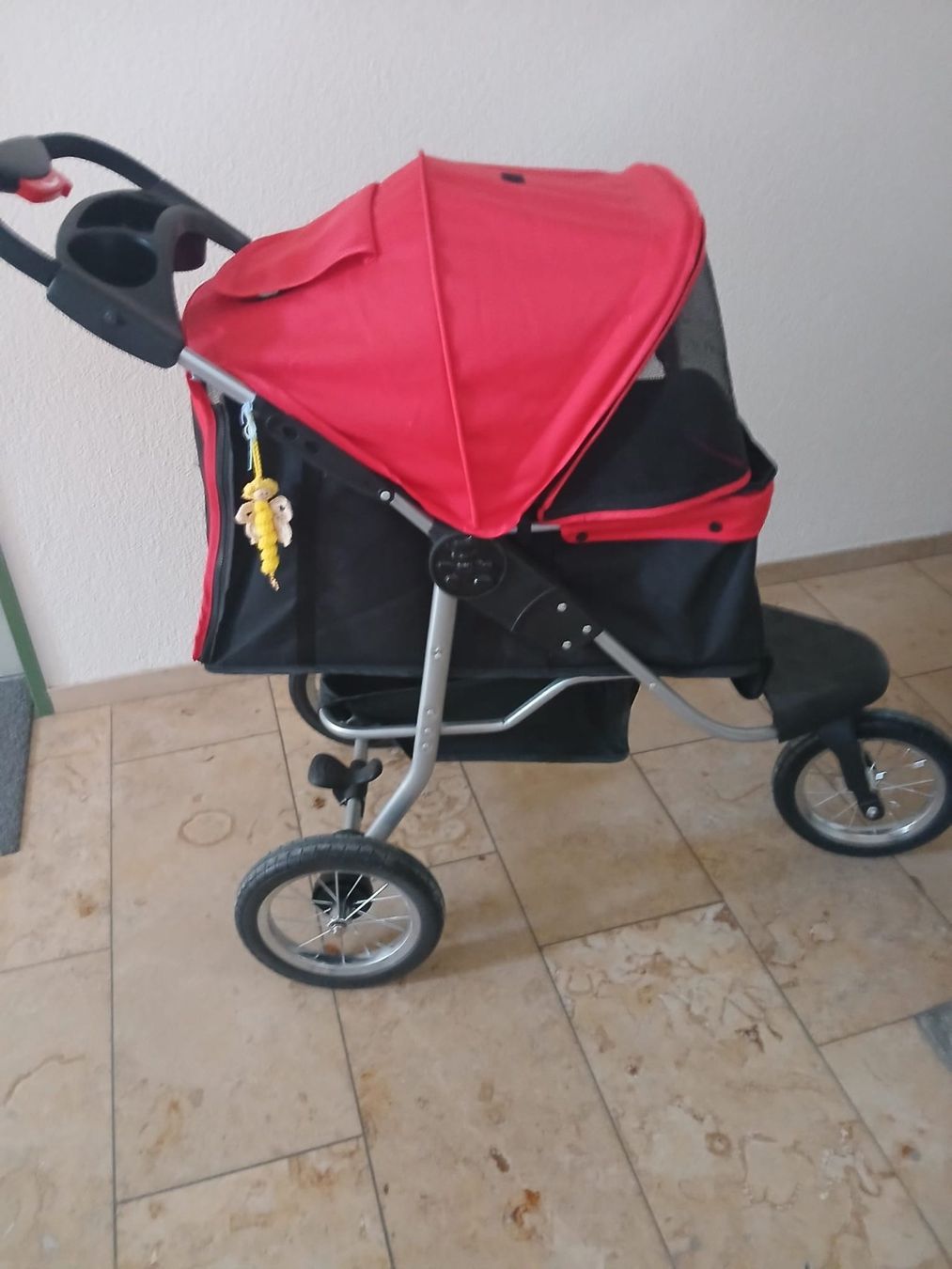 Accessori per carrozzine: Schöner Hunde Oder Katzen Buggi – Usato da Buttikon SZ venduto da Jara-Alina 1