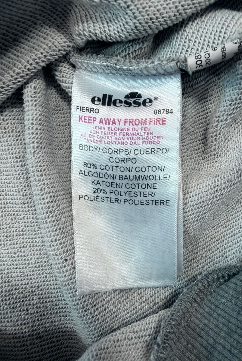 Ellesse Maglioni & Felpe: Ellesse Pullover  – Usato da Pfäffikon ZH venduto da Nataliia. 3