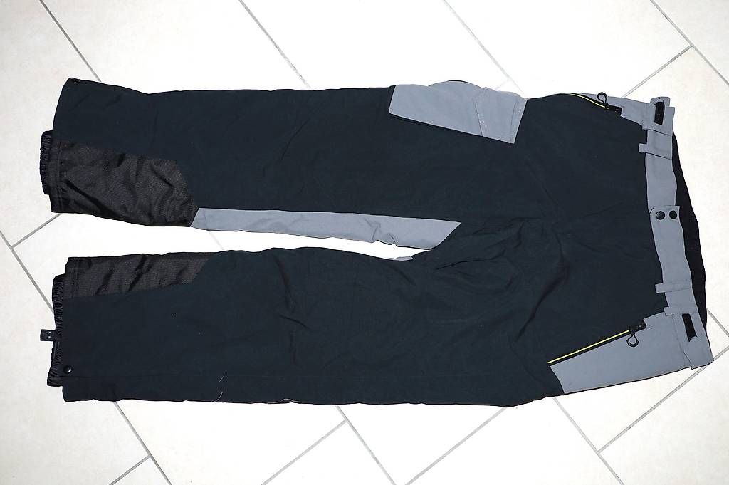 Pantaloni: Pantaloni invernali You Turn Active – Usato da Solduno venduto da WildLife83