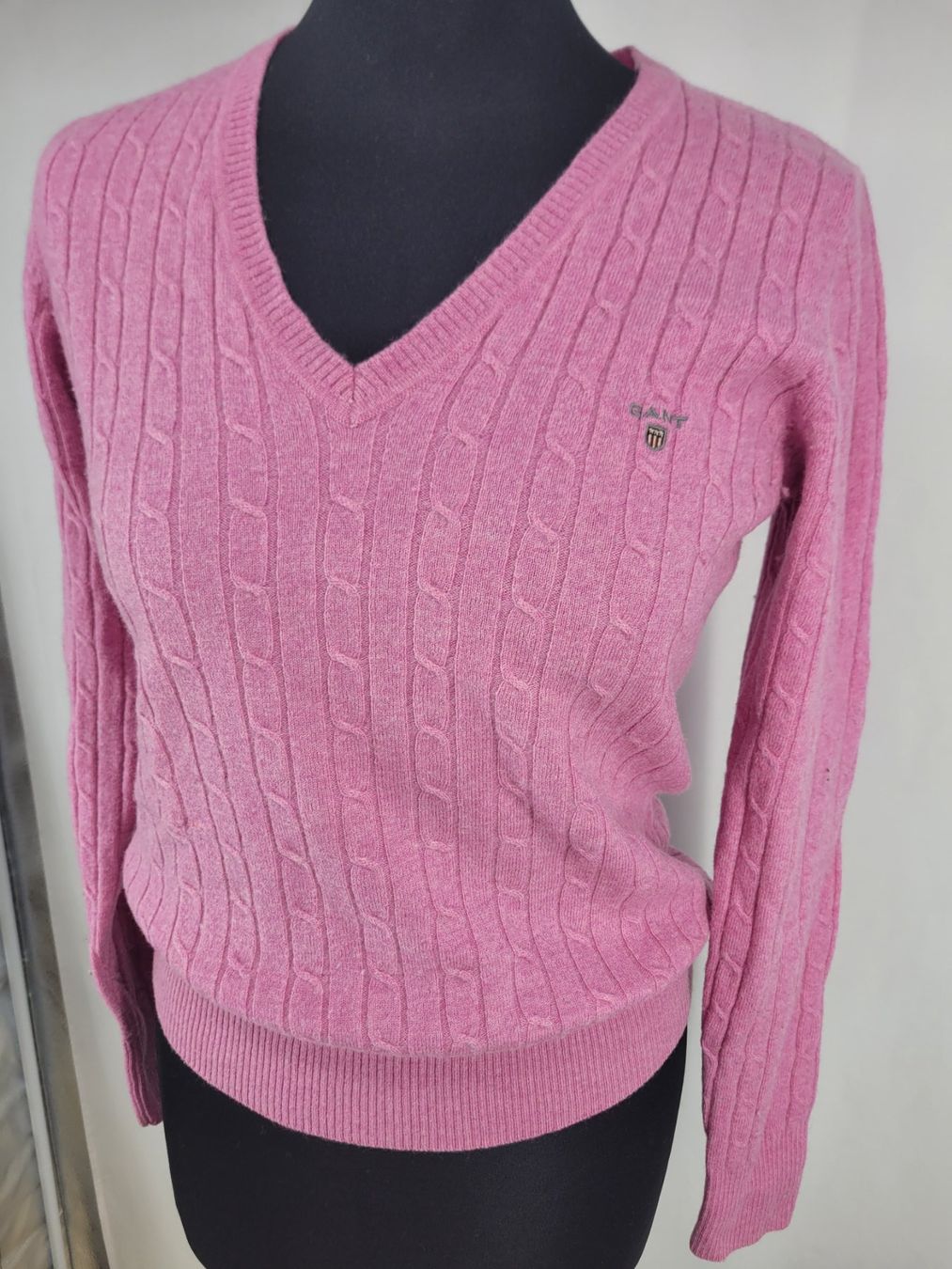 Gant Pulls & Sweat-shirts: PULL GANT ROSE – D'occasion à Lausanne par PlusValue_Lausanne 1