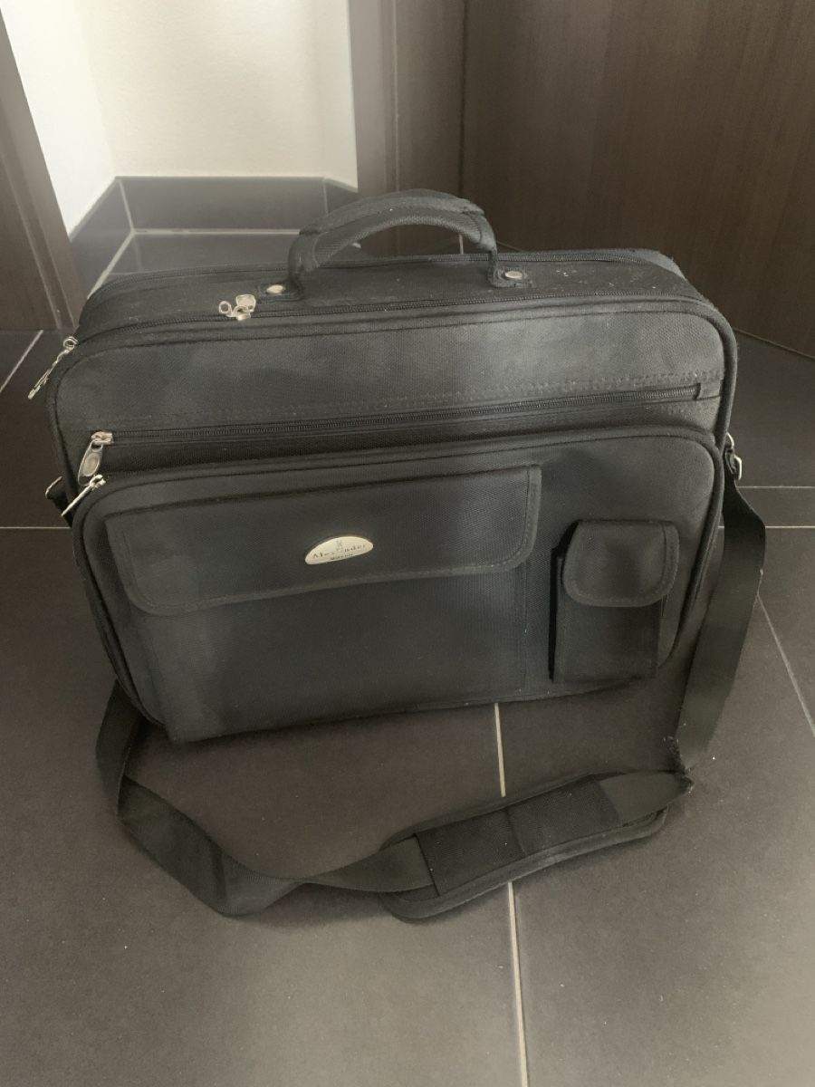 Reisekoffer: Sacoche d’ordinateur – Gebraucht aus Neyruz FR von Mendest 1