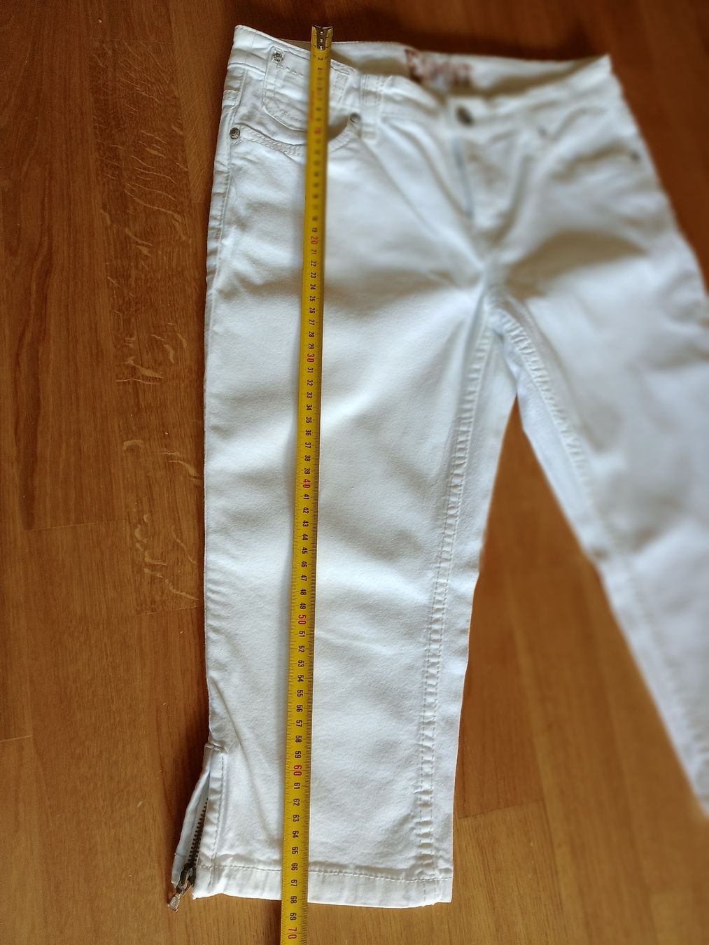 Esprit Pantaloni: Caprihose Esprit – Usato da Disentis-Muster venduto da Bix03 4