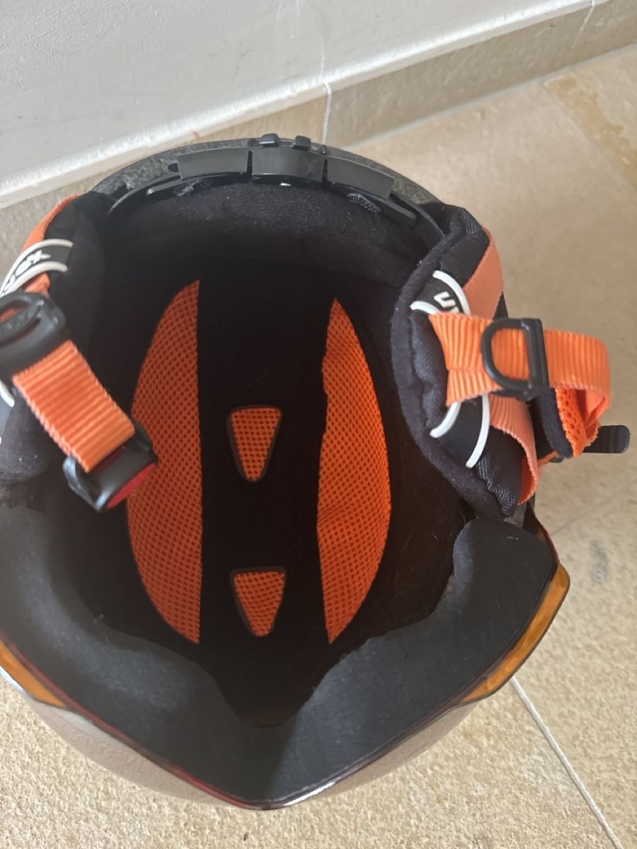 Uvex Caschi: Uvex Skihelm mit Visier – Usato da Zumikon venduto da 19monica75 6