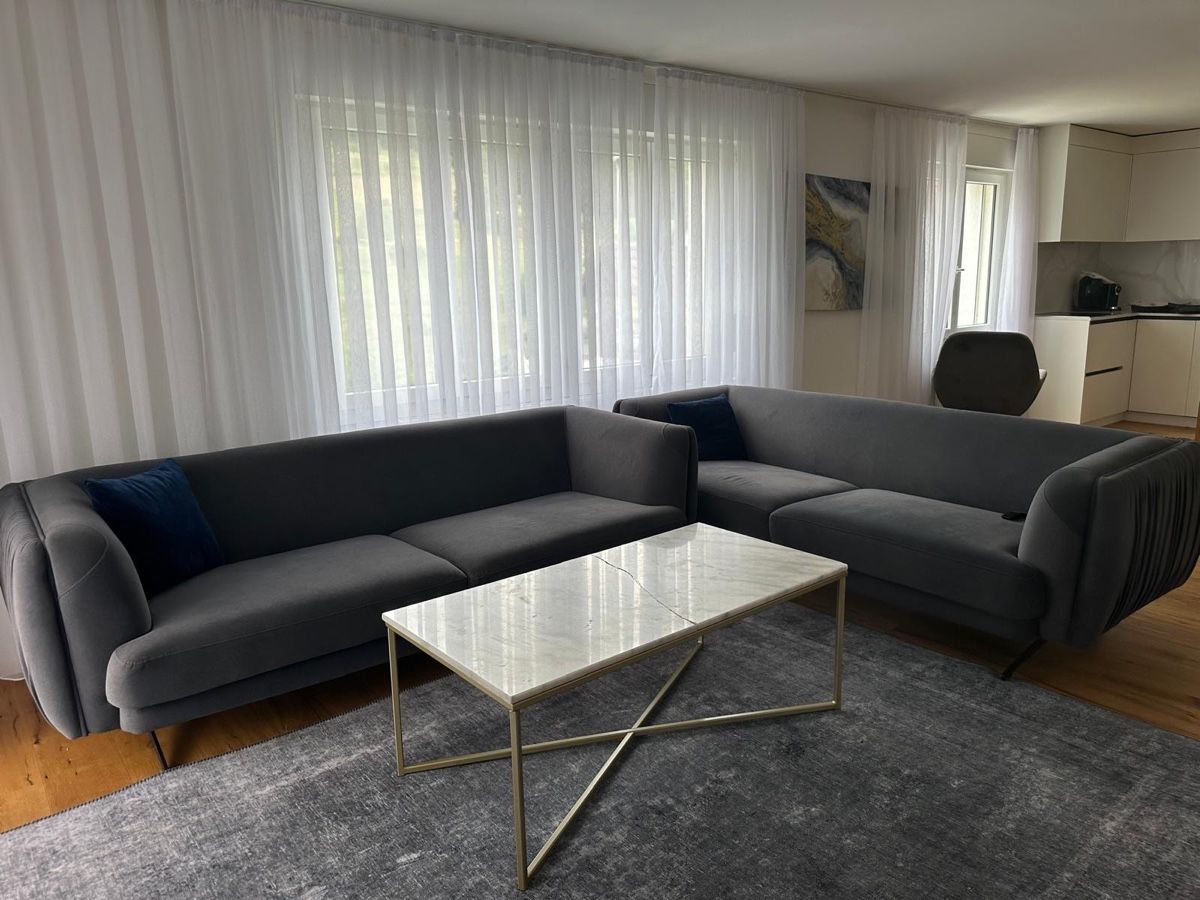 Divani: 2 Sofa in blau Stoff  – Usato da Ittenthal venduto da mur_dn6m