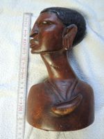 Afrikanische Kunstschnitzerei saubere Verarbeitung Twint ok