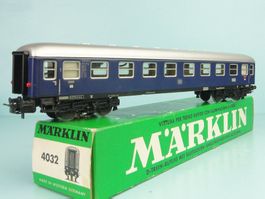 Märklin 4032 DB 1Kl. BLAU, mit Schlusslichter