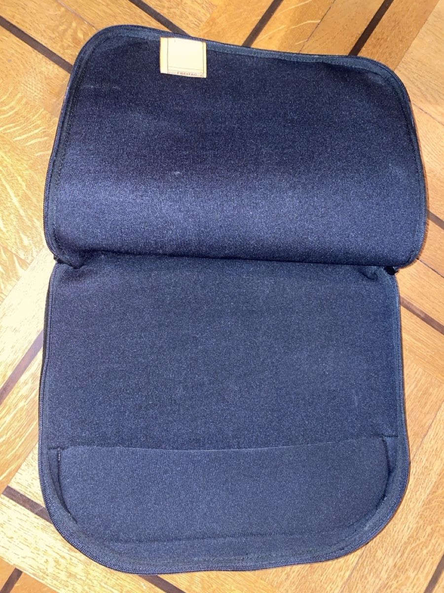 Freitag Borse: FREITAG Playcrew FIRST RUN Laptop Tasche / 28cm x 26cm – Usato da Bern venduto da Morten_Stengaard 6