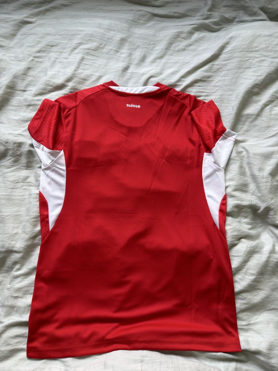 Puma Canottiere & Pantaloni: SCHWEIZ TRIKOT 25/26 – Nuovo e nell'imballaggio originale da Biberist venduto da Eliasm_18 2