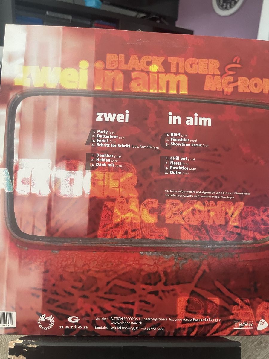 Vinyles: Black Tiger & Mc Rony / Zwei in aim  – D'occasion à Dagmersellen par stonefinger 1