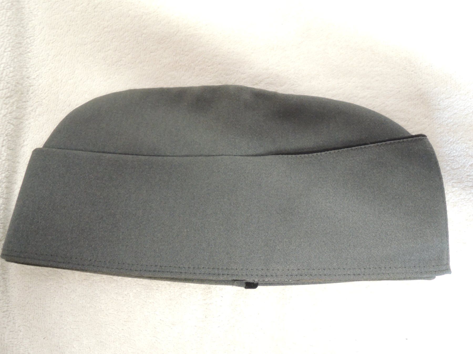Schweizer Armee Uniformen: Oberleutnant Mütze Gr. 55 – Gebraucht aus Uznach von Othmar52 1