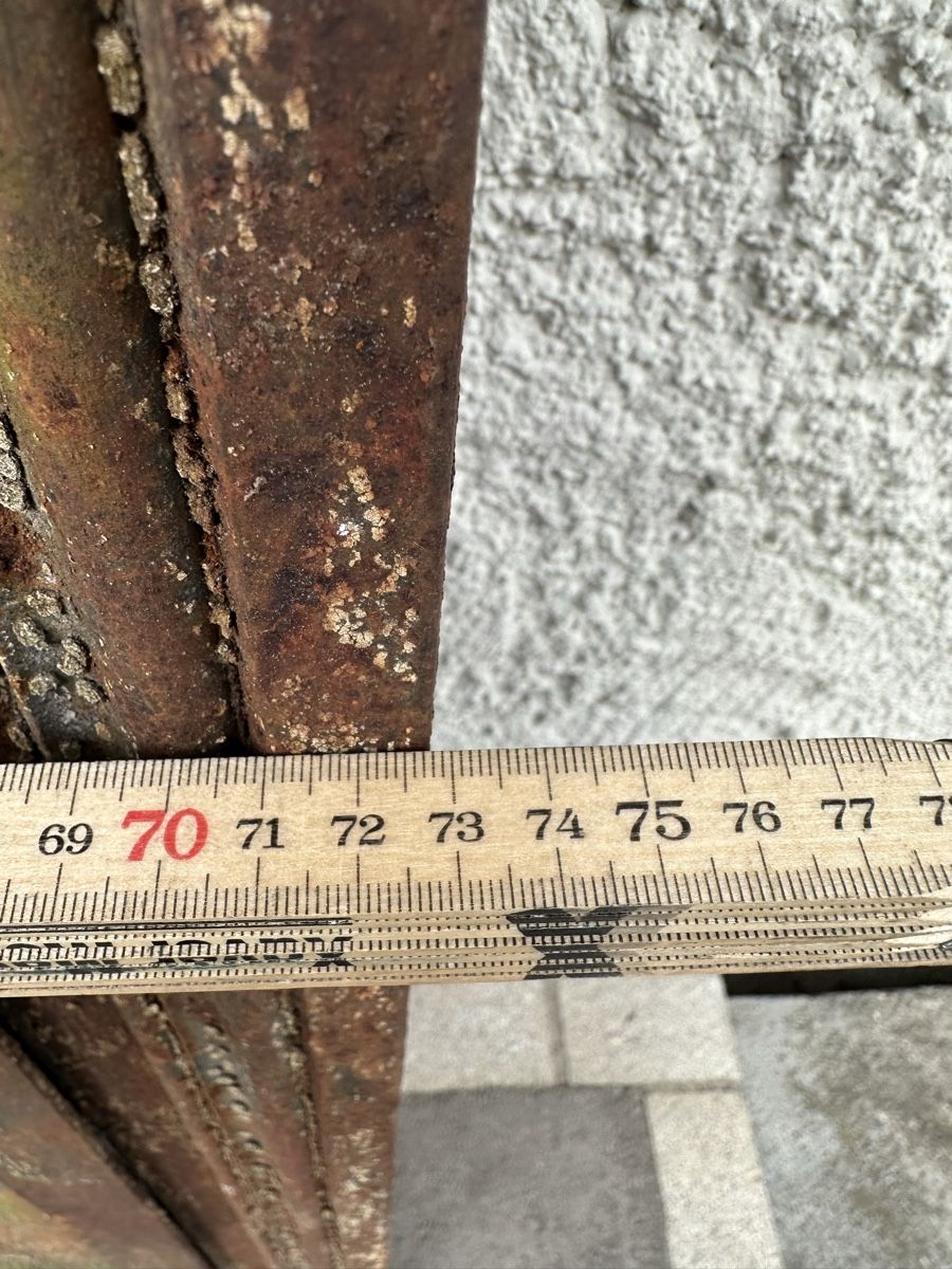 Porte: Metalltor Eisentüre Schranktüre – Usato da Villmergen venduto da Bezdupe 7