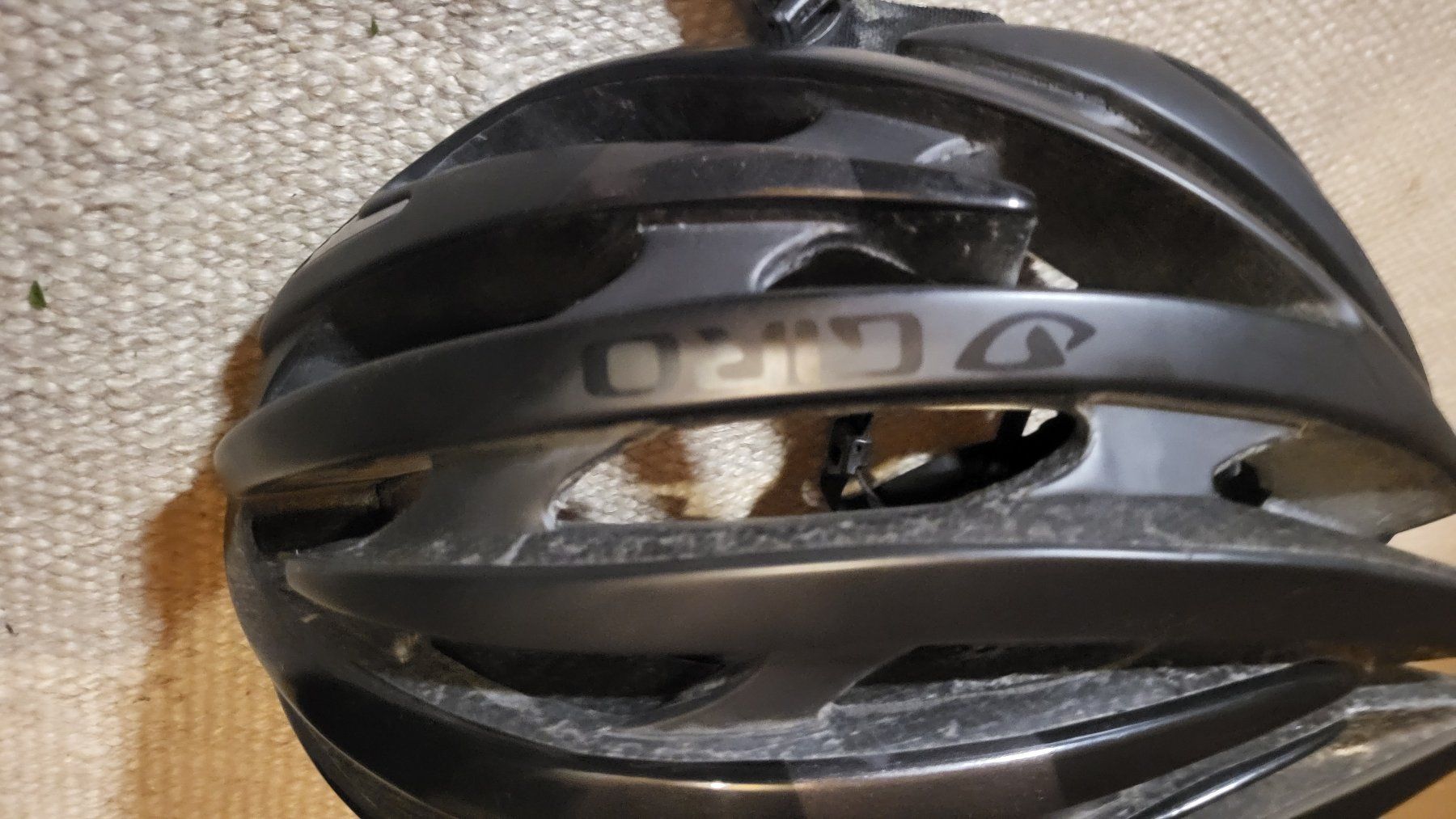 Giro Caschi: Velohelm Giro Grösse L – Usato da Trun venduto da nora210 2