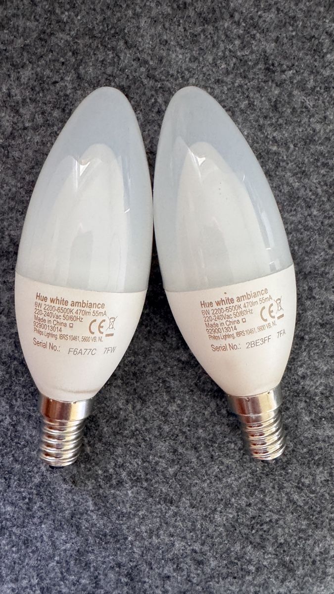 Philips Lampade: 2 Stk. Philips Hue White Ambiance LED Lampe E14 – Usato da Rothrist venduto da 7Engelslocken 1