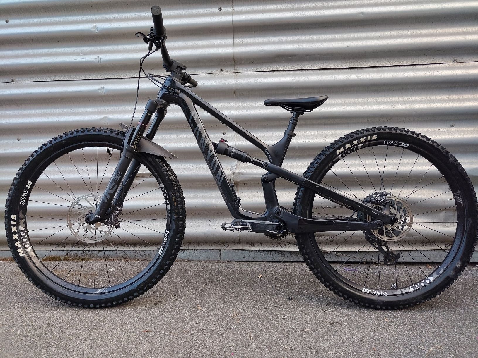 Canyon Vélos: Canyon Spectral CF 7 2021 – D'occasion à Fribourg par gen_h2q8 2