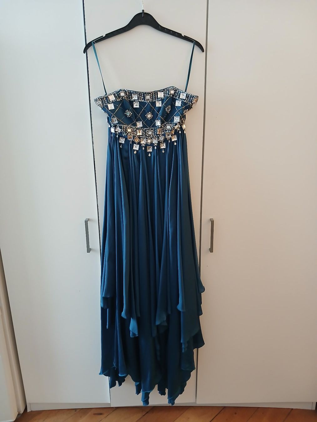 Robes: Abendkleid Grösse S – D'occasion à Münchenstein par ibi_w7n2 4