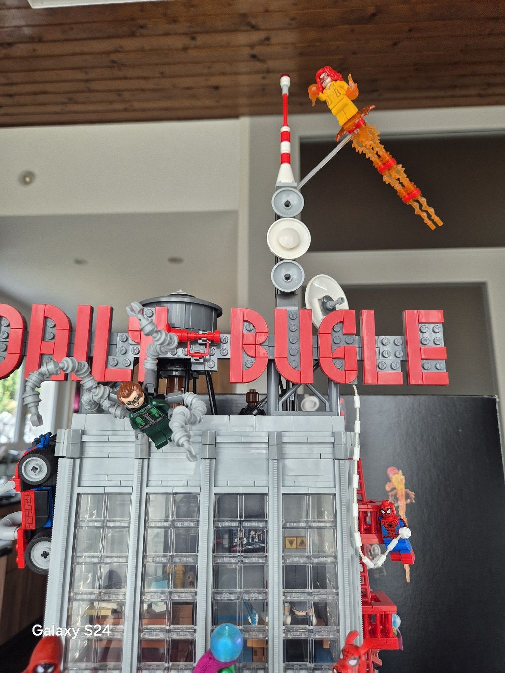 Lego Baukästen: Lego 76178 Daily Bugle  – Gebraucht aus Götighofen von Farheaven 2