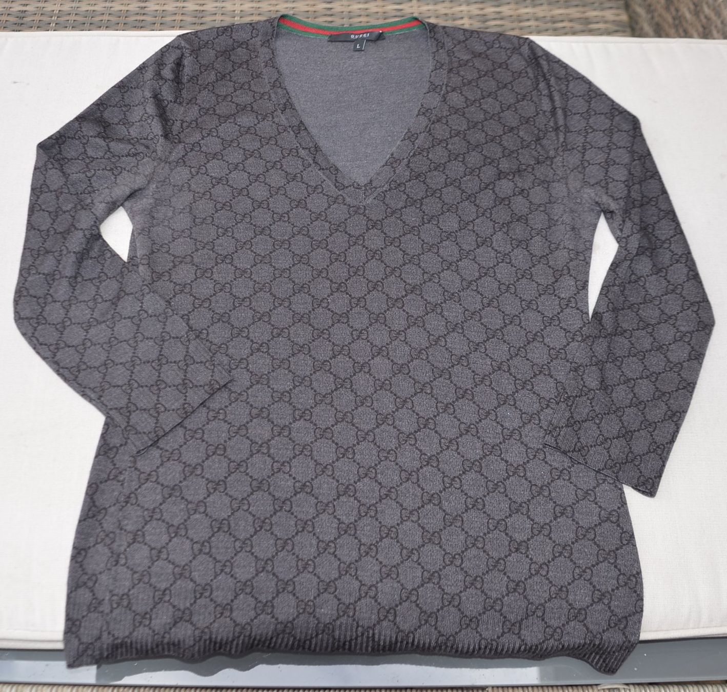 Gucci Pullover & Sweatshirts: Gucci Pullover / pull .L – Gebraucht aus Collonges von Auganien