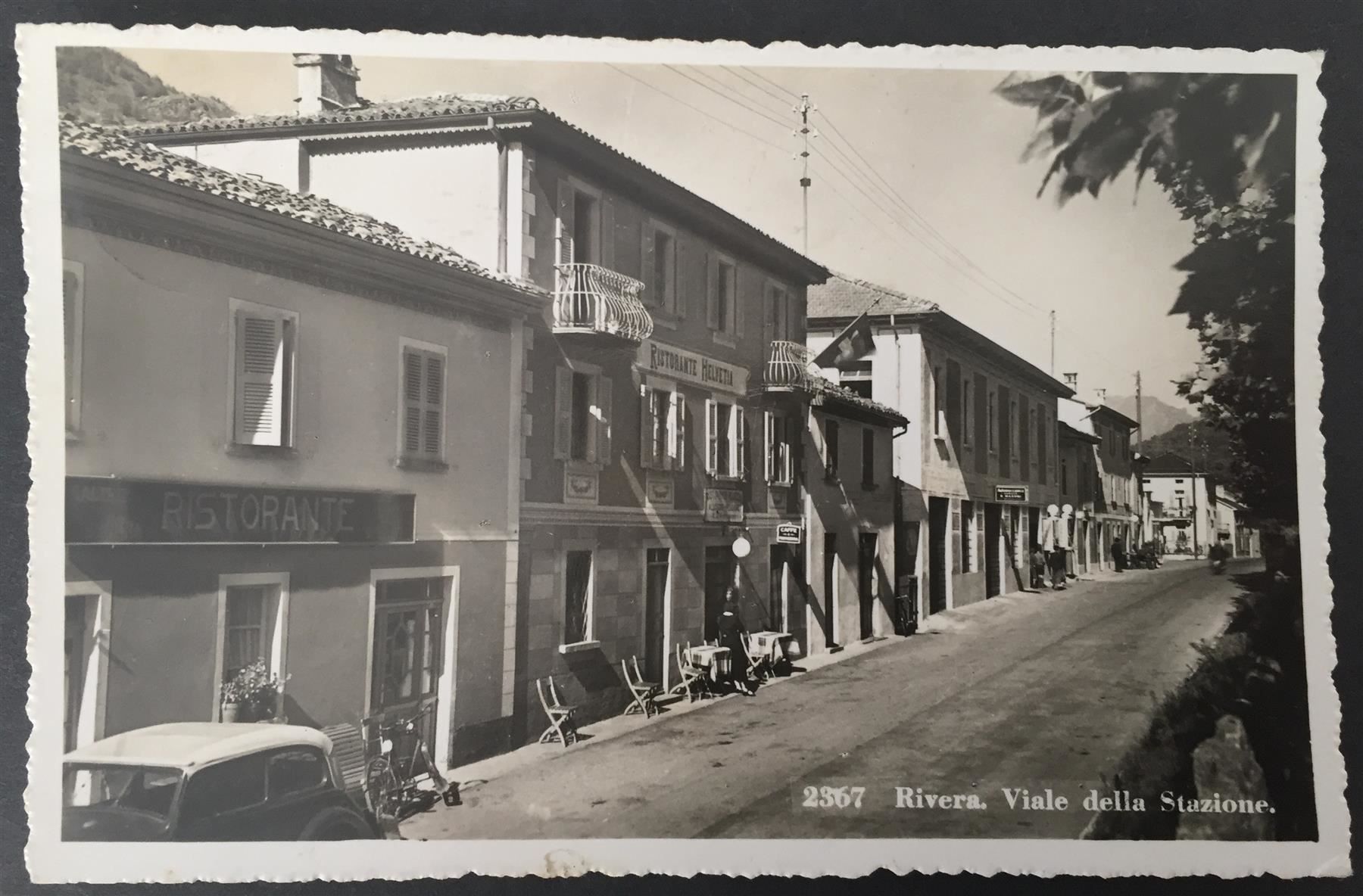Cartoline postali: RIVERA Viale della Stazione - Auto - Tanksäule – Usato da Jona venduto da philajona