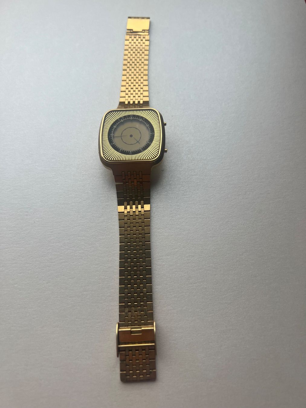 Montres: Texas Instruments Starburst 1978 – D'occasion à Hunzenschwil par Al-Bee-01 4