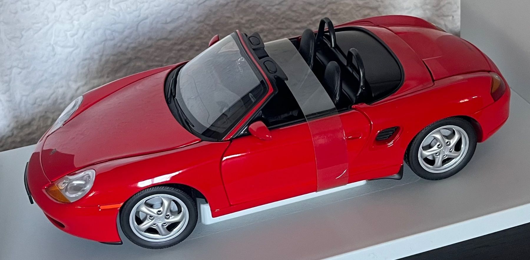 Porsche Modellautos: UT Porsche Boxster 1996 Cabriolet 1:18 – Gebraucht aus St-Cergue von ncu_t267 3