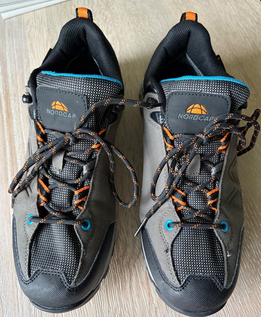 Scarpe da uomo: NORDCAP Trekkingschuhe - neuwertig - Grösse 42 – Usato da Pfaffnau venduto da Addo 1