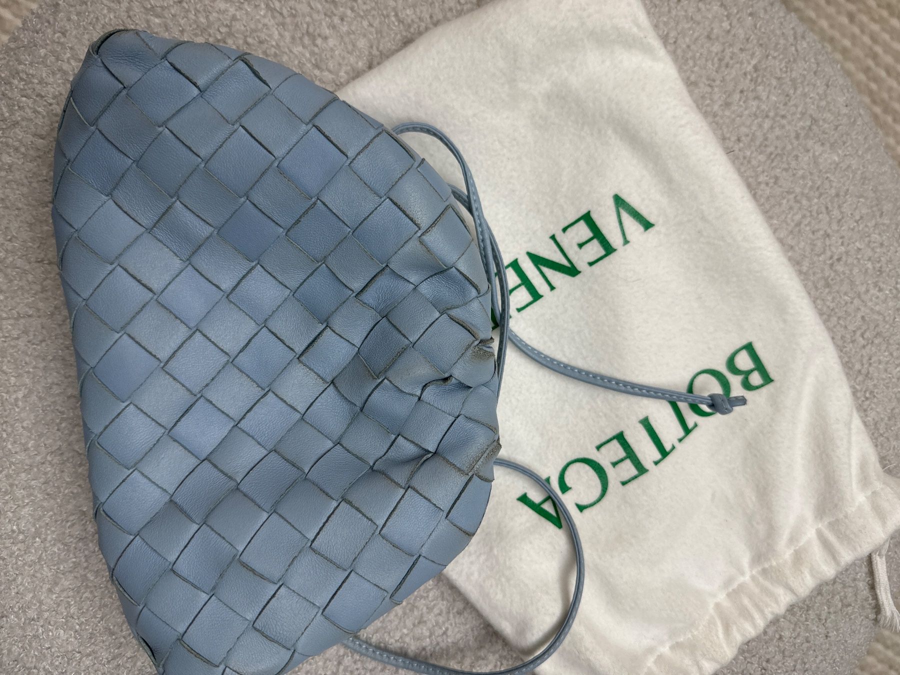 Bottega Veneta Borse da donna: BOTTEGA VENETA POUCH BAG – Usato da Adliswil venduto da Schokoladenkosmos 2
