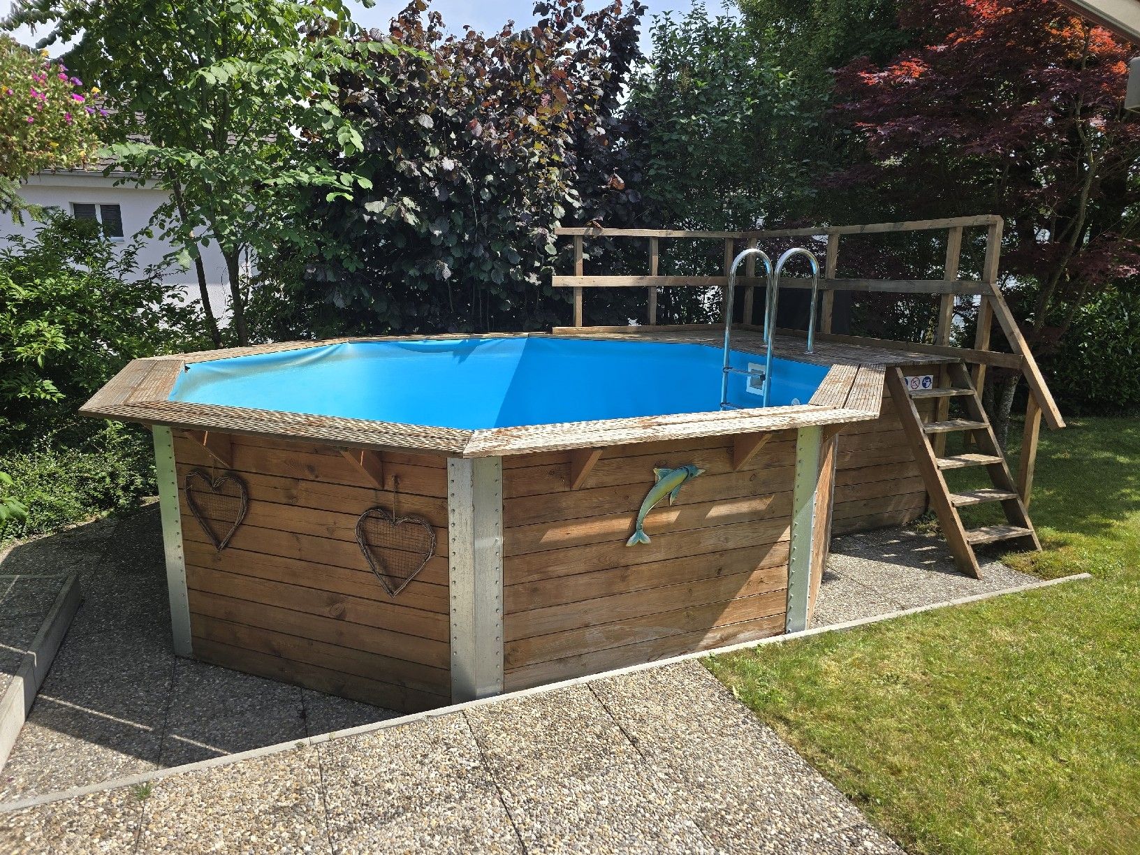 Piscine: SALES Holz Pool + Sandfilter u. Orginal verpackt Poolsauger – Usato da Elsau venduto da oli_2tdc