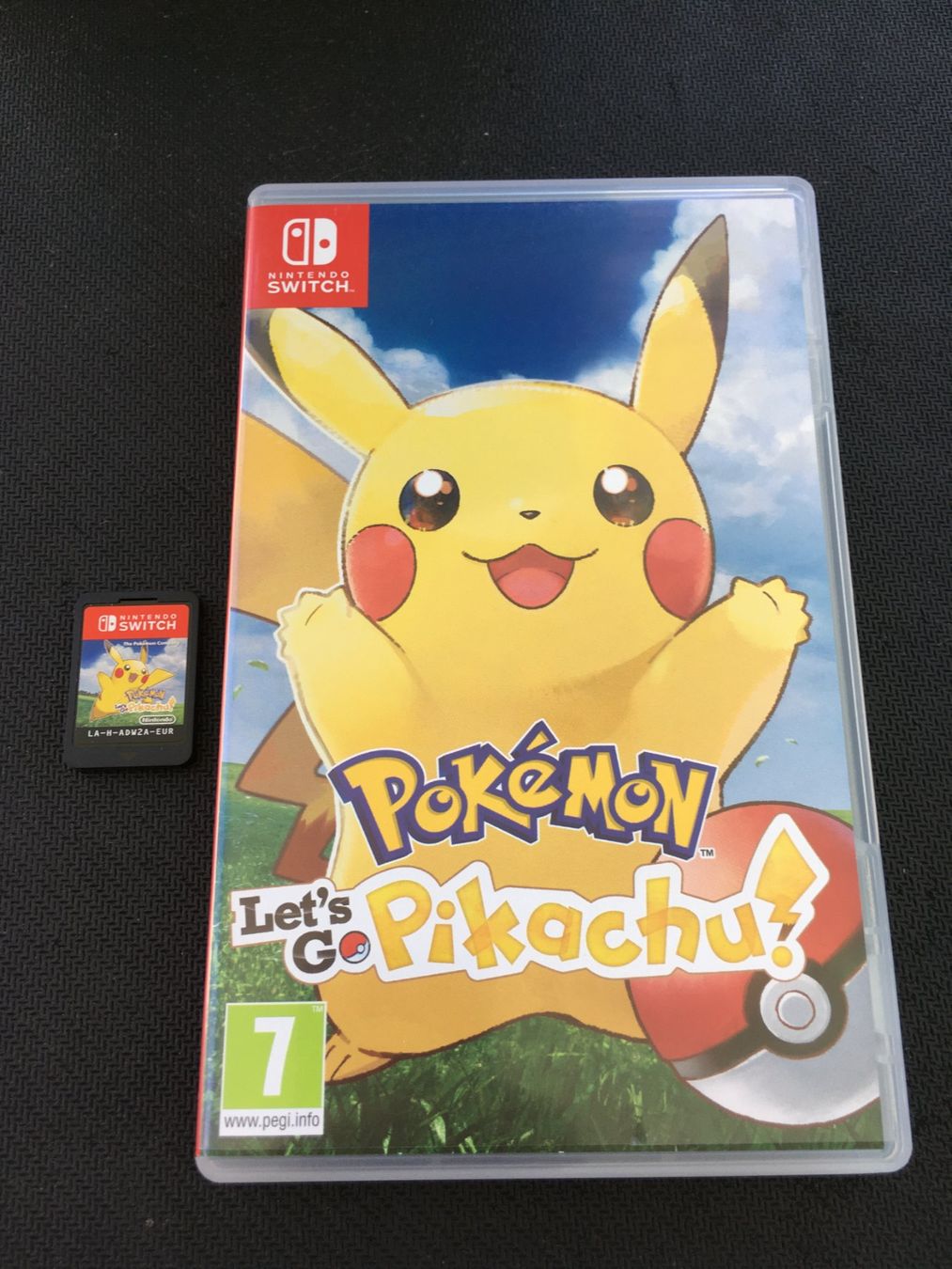 Microsoft Giochi: Pokémon Let's Go Pikachu - Switch – Usato da St.Gallen venduto da Punktchen01