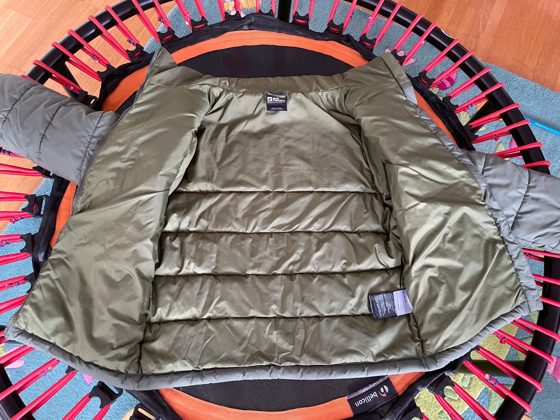 Jack Wolfskin Giacche: Jack Wolfskin Winterjacke Grösse 152 – Usato da Zug venduto da SteffiW. 4