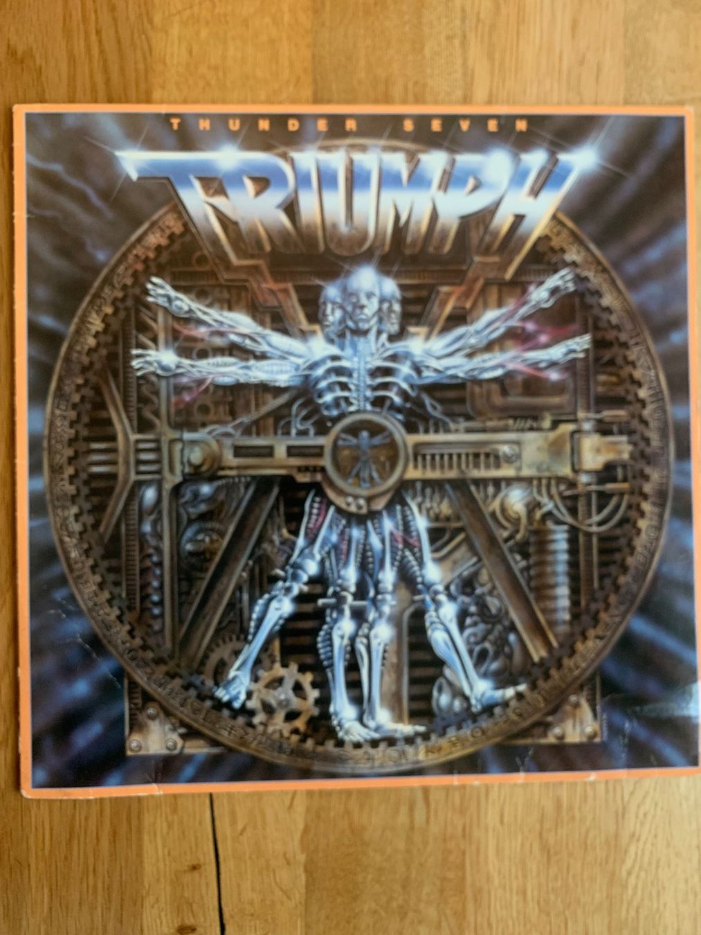 Dischi in vinile: Triumph - Thunder Seven – Usato da Balzers venduto da Amontelm