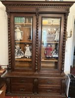 Antiker Vitrinenschrank