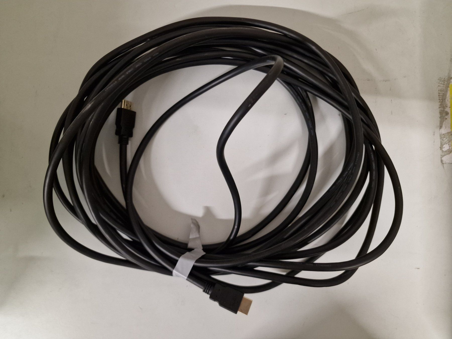 Câbles: 9M HDMI Kabel – D'occasion à Gerlafingen par dulifuli