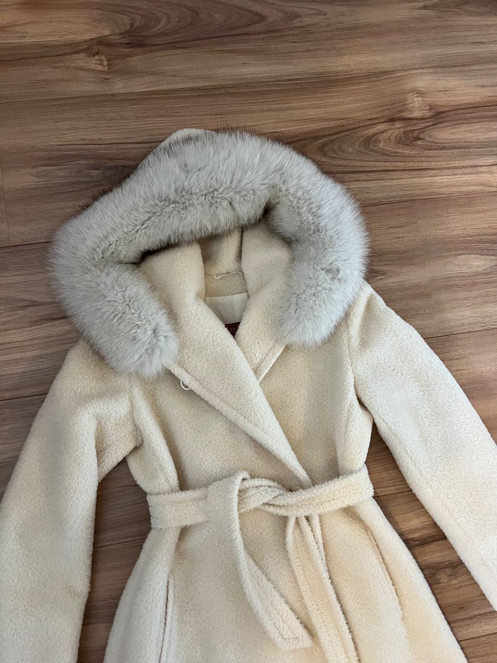 Max Mara Cappotti: Max Mara alpaca and wool blend coat, size 36 – Usato da Arzier Le Muids venduto da oma_w5bq 1