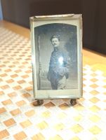 Jugendstil Bilderrahmen aus Metall und Glas um 1900j Top