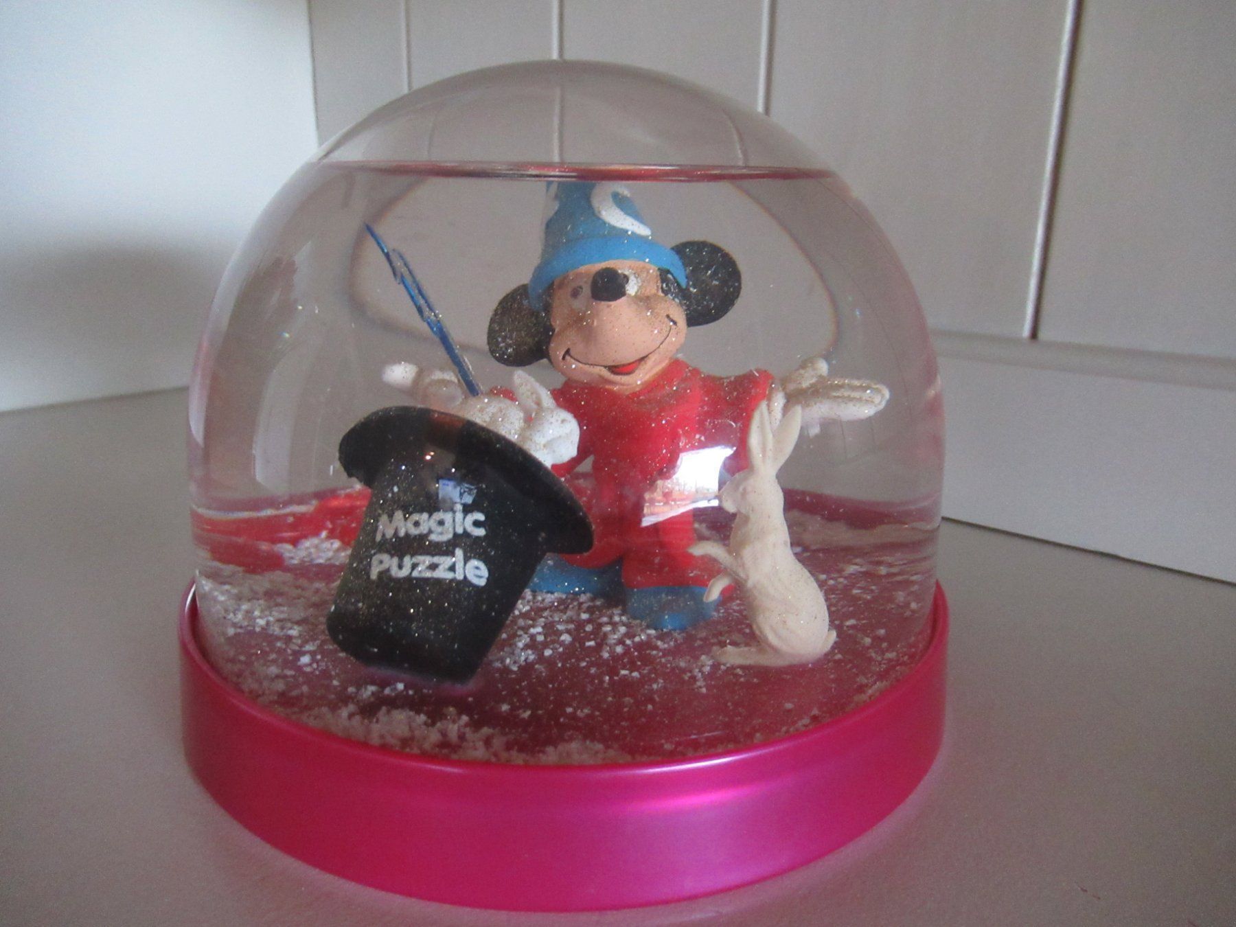 Statuette: Micky Mouse Schneekugel Magic Puzzle – Usato da Trimbach venduto da donlyn