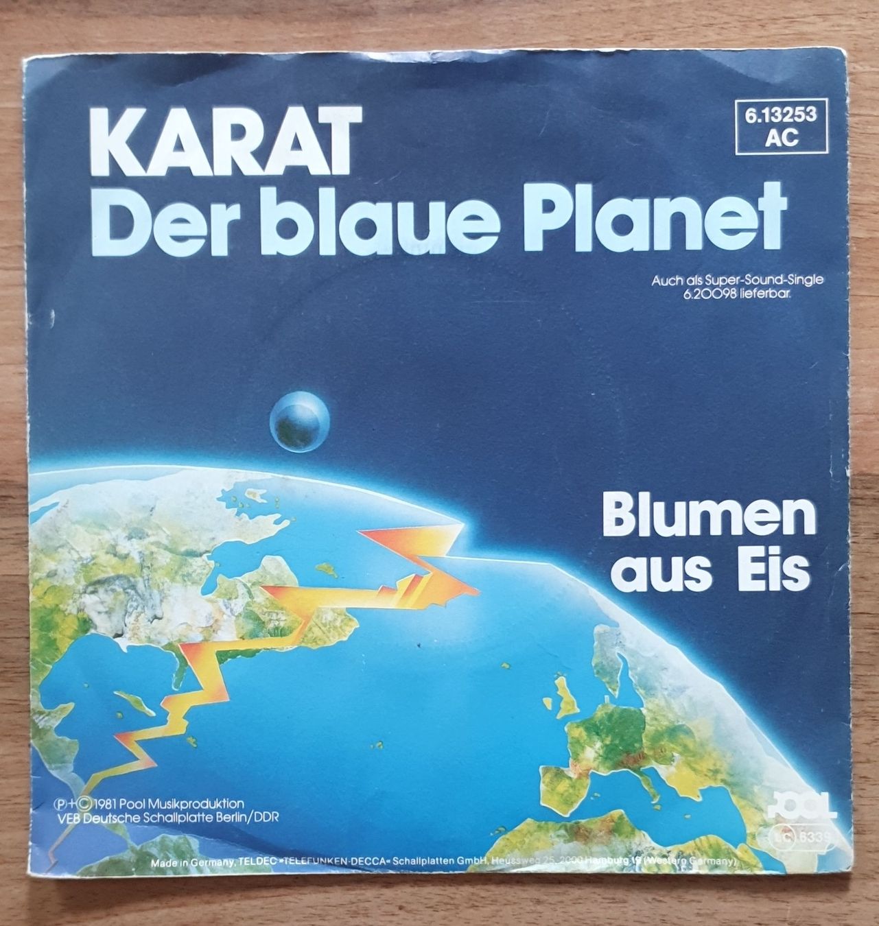 Dischi in vinile: KARAT Der blaue Planet / Blumen aus Eis 7" Vinyl – Usato da Sirnach venduto da dimitri1963