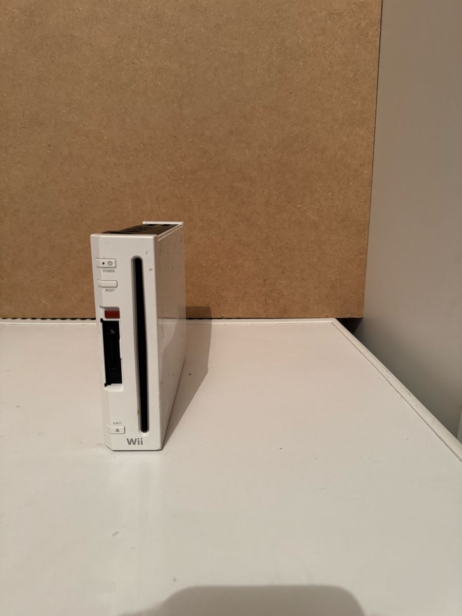 Nintendo Konsolen: Console Wii Nintendo blanche modèle RVL-001 – Gebraucht aus Bulle von rmv_qsw7 1