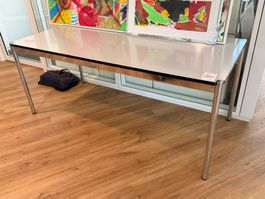USM Tisch (Lot 260) 8304 Wallisellen