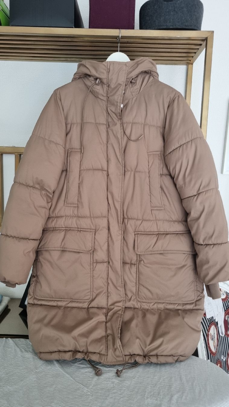 H&M Mäntel: Oversize Wintermantel – Gebraucht aus St. Gallen von Naomi290485