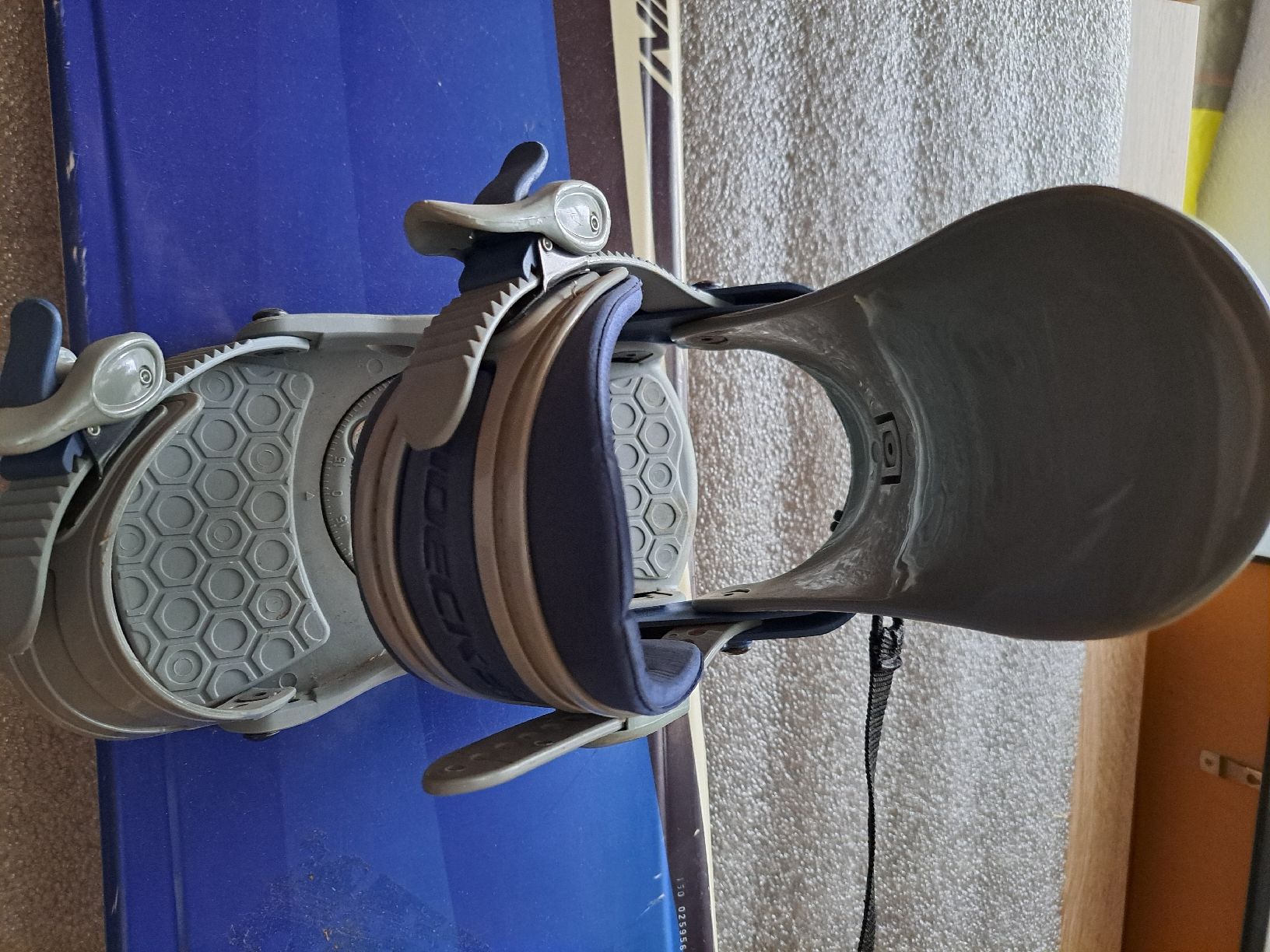 Nidecker Board: Nidecker Snowboard 150 cm – Usato da Morens FR venduto da Kiscica 7