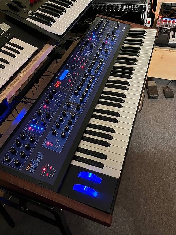 Sequential Instruments de musique: Dave Smith Poly Evolver Keyboard (PE Edition) – D'occasion à Ettenhausen TG par Rbruce