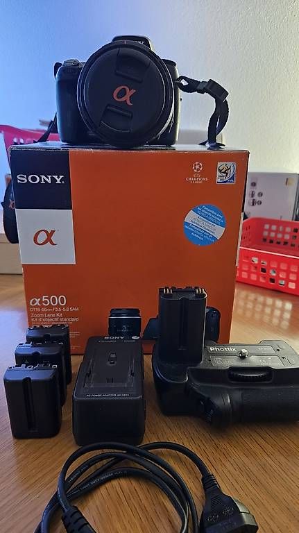 Sony Fotocamera: Sony Alpha A500 mit Zubehör – Usato da Bern venduto da Us66 2