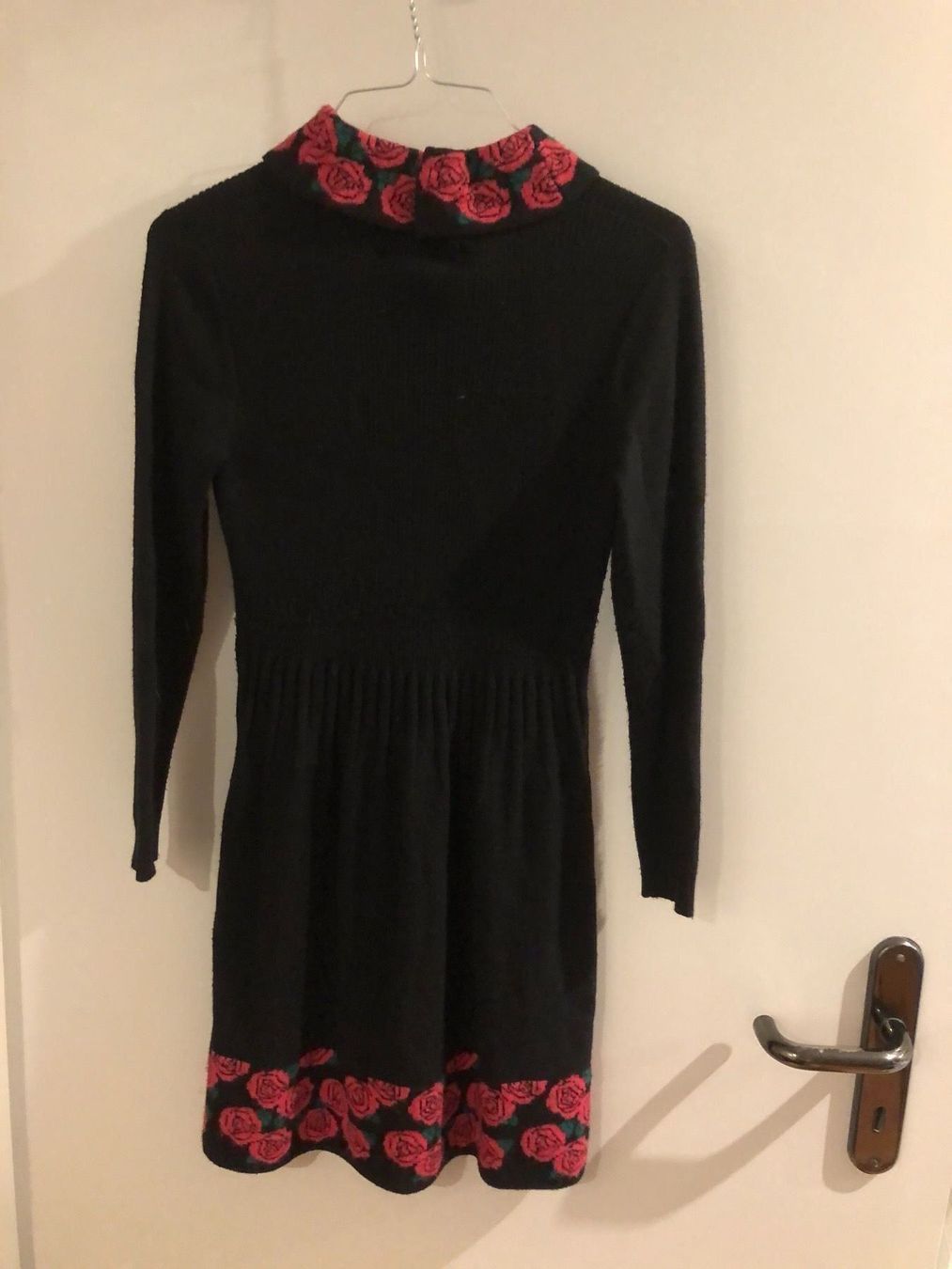Kleider & Röcke: Mädchen Kleid Rosen Grösse 12/14 – Gebraucht aus Opfikon von TSell 1